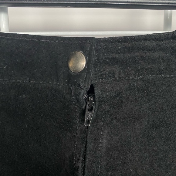 Ada Vintage  Midi Leather Skirt - Picture 5 of 8